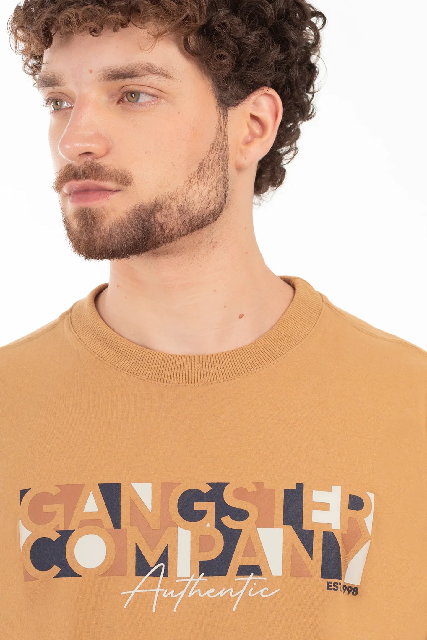 Polera Mc Basica Bowery Mostaza - Gangster