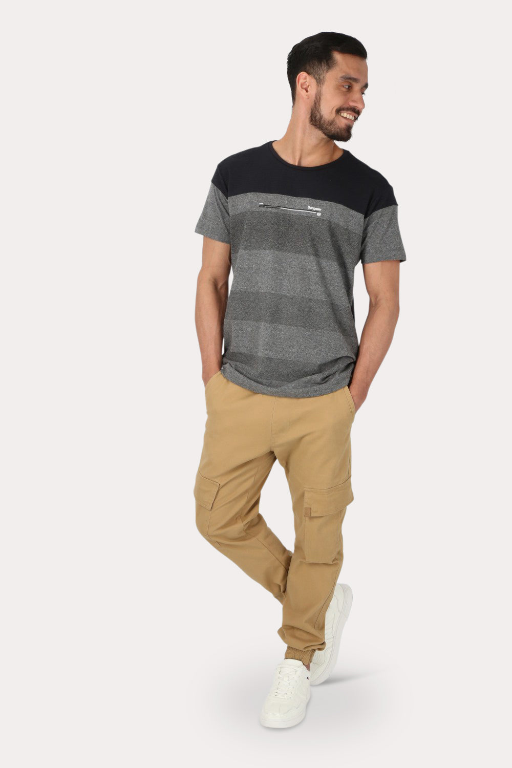 Polera Mc Especial Multistripes Negro Gangster