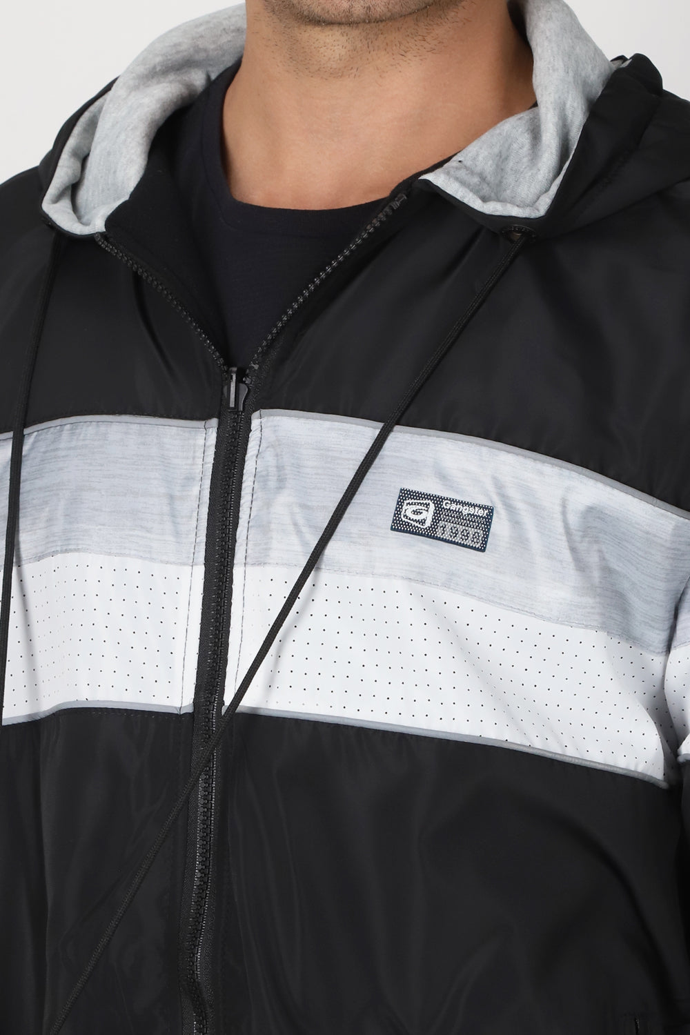 Cortaviento Reversible Fate Negro Gangster