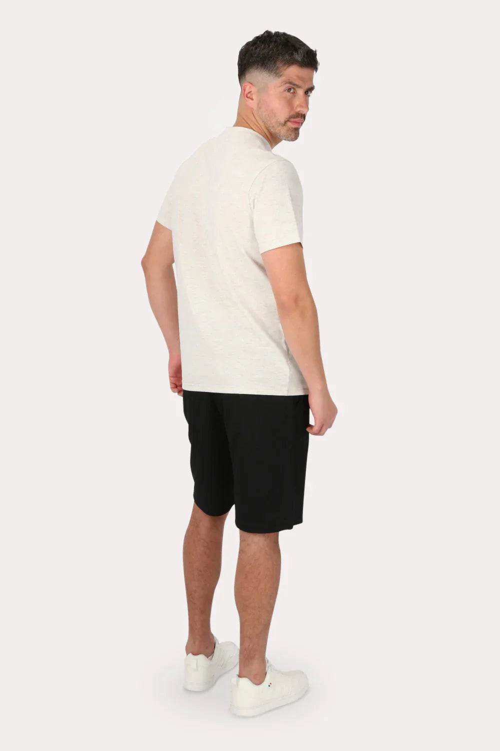 Short Bermuda Jogger Liso Loose Negro Gangster - Gangster
