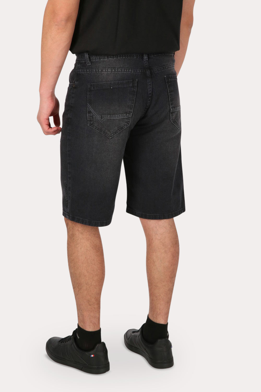 Short Bermuda Jogger Liso Loose 4 Negro Gangster
