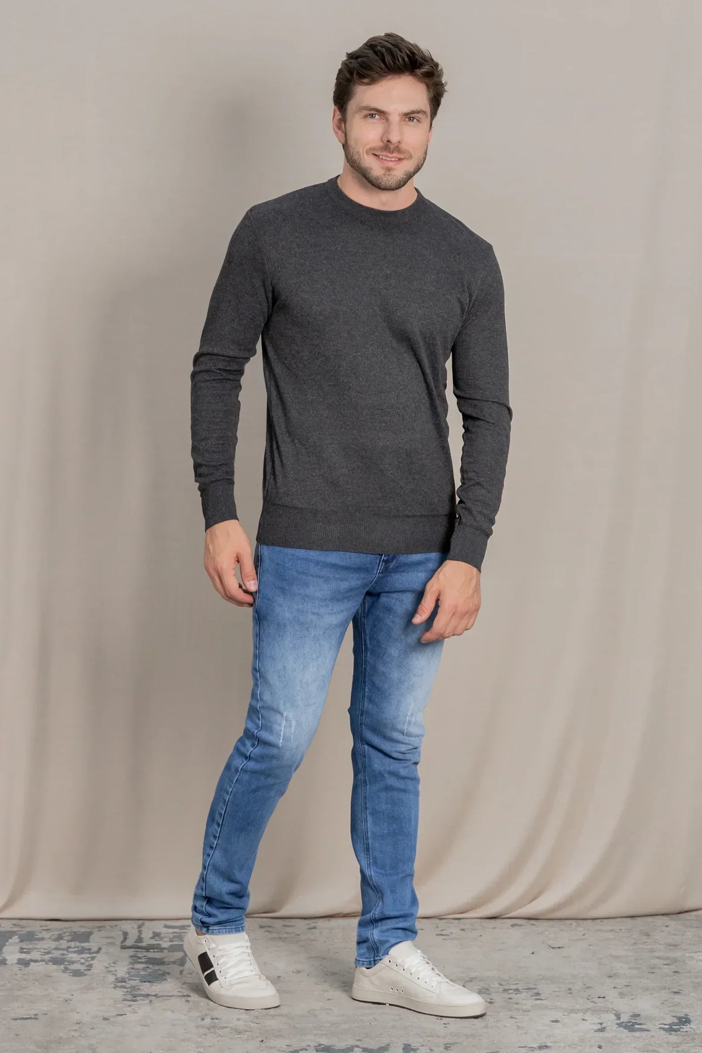 Chaleco Liviano Plain 2 Grafito Gangster