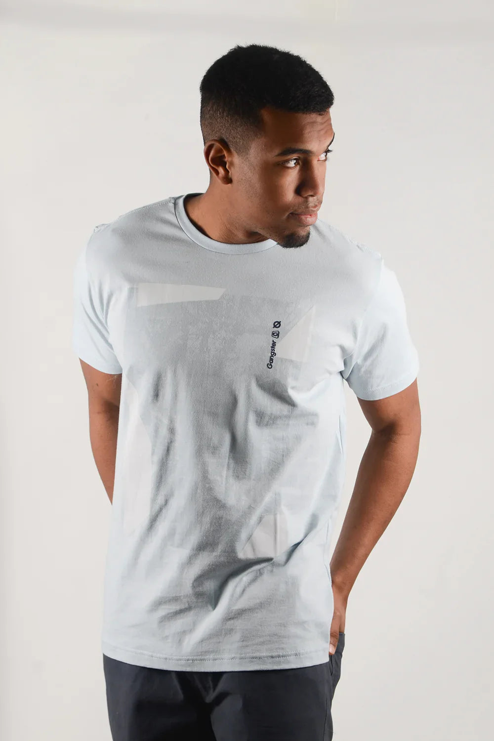 Polera Mc Básica Pacific Celeste Gangster - Gangster