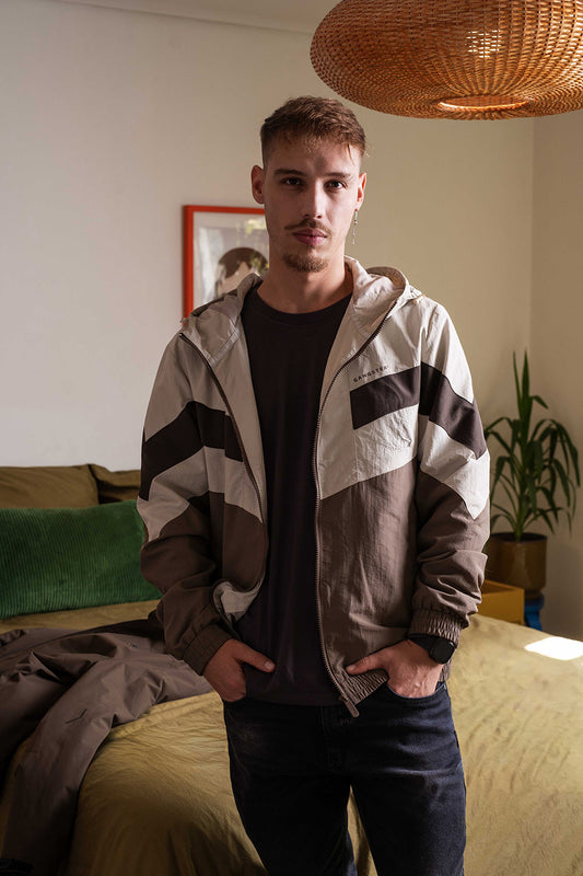 Cortaviento Deportivo Label Beige